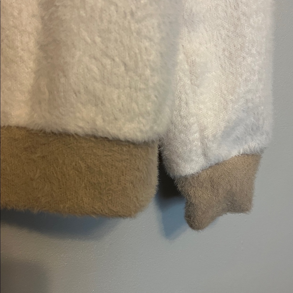 Anthropologie Maeve Cozy Ringer Sweatshirt Sweater cream fuzzy - Picture 6 of 9